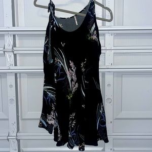 Freepeople xs short dress one sleeve